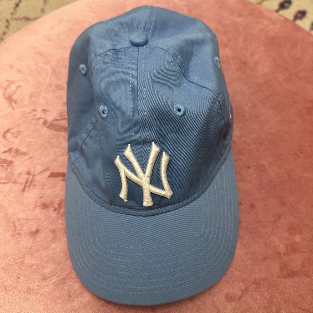 Women’s authentic Yankees Baseball Cap